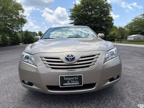 Used 2009 Toyota Camry XLE FWD image 12