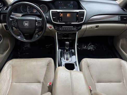 Used 2017 Honda Accord EX-L image 14