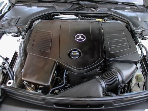 Used 2023 Mercedes-Benz C 300 Sedan image 26