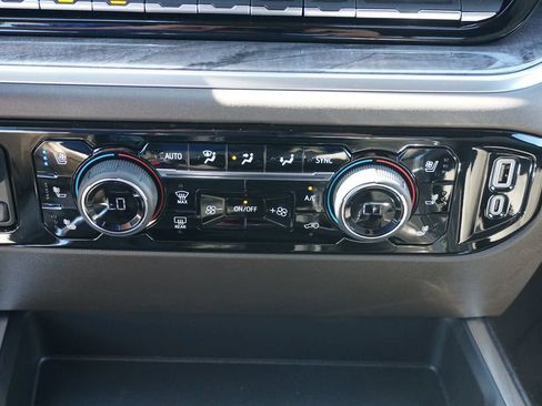 New 2026 Chevrolet Silverado 1500 LTZ w/ LTZ Premium Package image 40