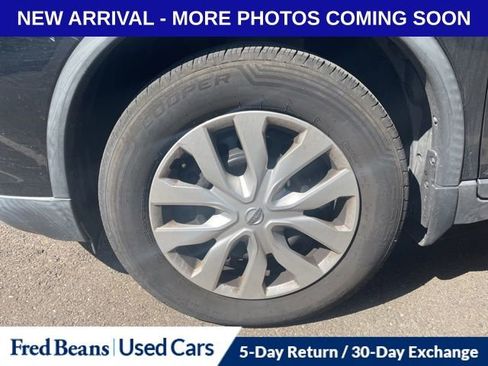 Used 2019 Nissan Rogue S AWD/4WD image 14