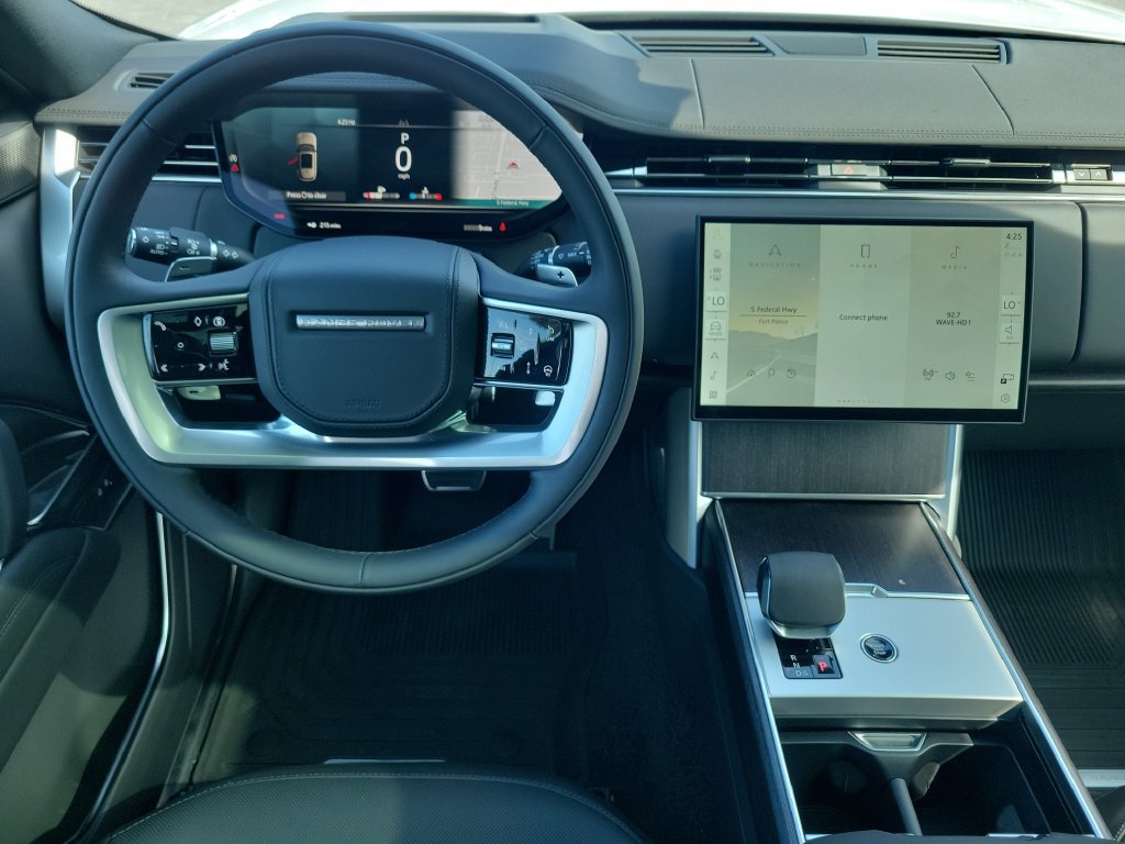 New 2026 Land Rover Range Rover Long Wheelbase SE AWD/4WD image 19