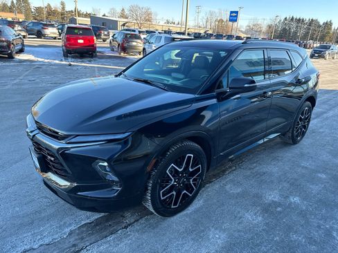 Used 2025 Chevrolet Blazer RS w/ Driver Confidence II Package image 11