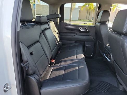 Used 2022 Chevrolet Silverado 1500 LTZ image 19