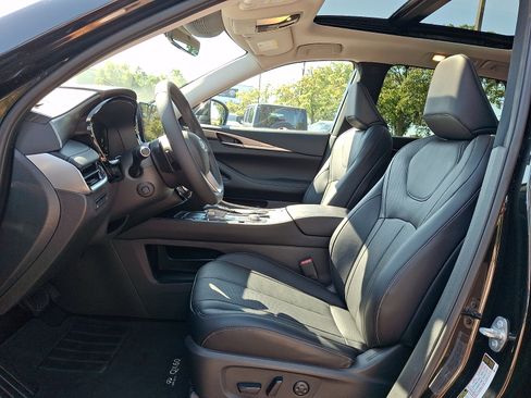 Certified 2023 INFINITI QX60 Luxe w/ Cargo Package AWD/4WD image 14