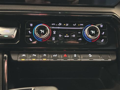 Used 2024 GMC Sierra 1500 AT4 w/ Technology Package image 50