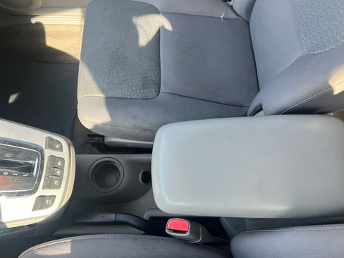 Used 2008 Chevrolet Equinox LT image 11