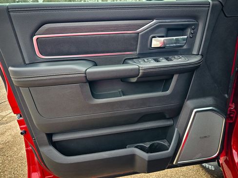 New 2026 RAM 3500 Laramie AWD/4WD image 14
