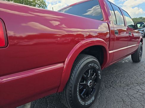 Used 2004 GMC Sonoma SLS AWD/4WD image 37