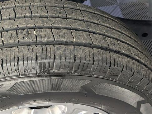 Used 2024 RAM 2500 Big Horn image 9