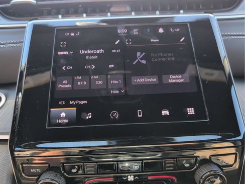 New 2025 Jeep Grand Cherokee L Altitude image 15