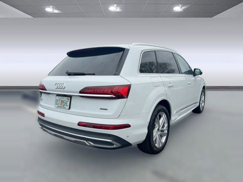 Used 2024 Audi Q7 3.0T Premium Plus image 9