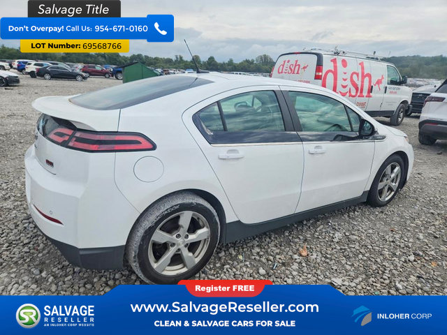 Used 2013 Chevrolet Volt Premium w/ Premium Trim Package FWD image 4
