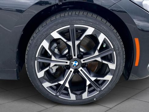 Used 2026 BMW 330i Sedan w/ Convenience Package RWD image 11