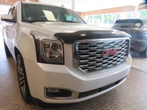 Used 2018 GMC Yukon XL Denali w/ Denali Ultimate Package AWD/4WD image 72