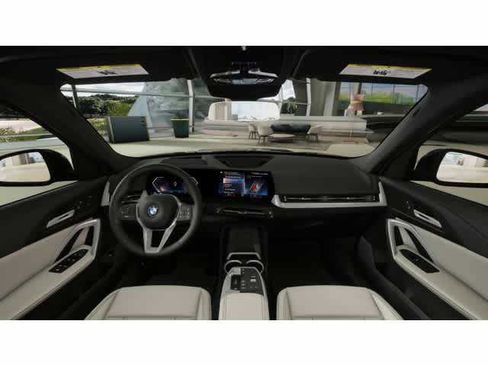 Used 2026 BMW X1 xDrive28i w/ Technology Package image 19