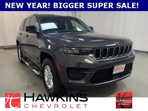Used 2023 Jeep Grand Cherokee Laredo w/ Luxury Tech Group I image 1