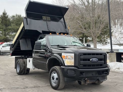 Used 2015 Ford F350 XL w/ Snow Plow Prep Package image 4