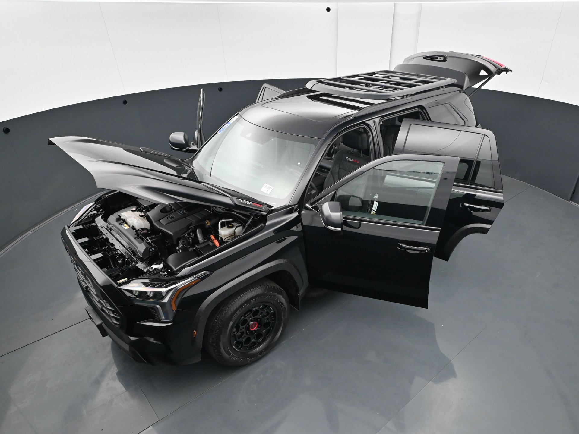 Used 2025 Toyota Sequoia TRD Pro AWD/4WD image 40