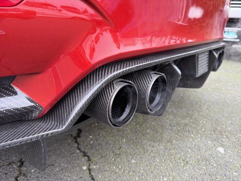 Used 2017 BMW M4 Coupe image 5