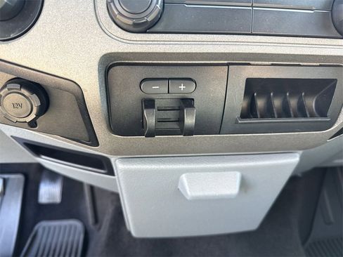 Used 2011 Ford F250 XLT image 26