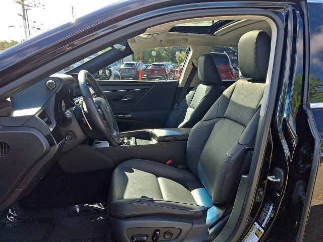 Used 2024 Lexus ES 350 w/ Premium Package FWD image 13