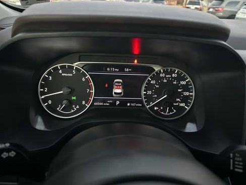 Used 2023 Nissan Rogue S image 15