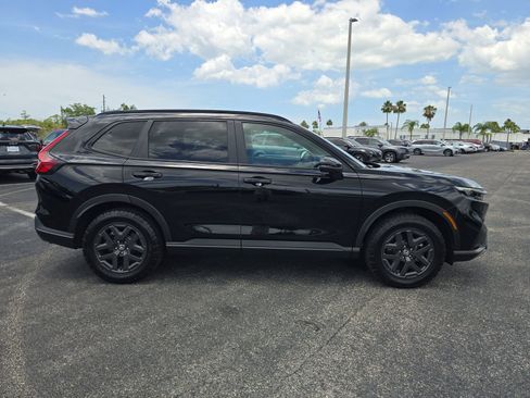 Used 2026 Honda CR-V TrailSport image 2
