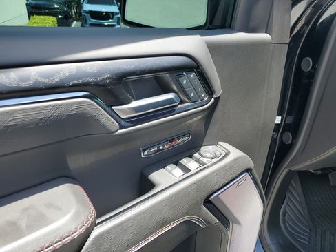 Used 2024 GMC Sierra 1500 AT4X w/ AT4X AEV Edition AWD/4WD image 19