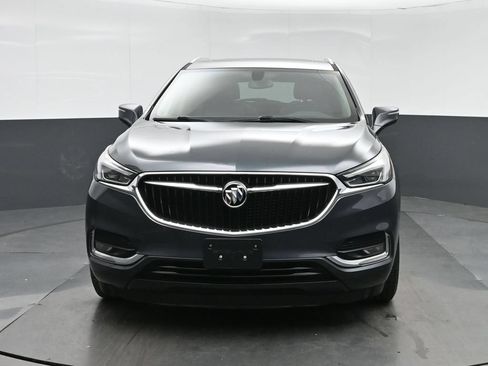 Used 2018 Buick Enclave Essence AWD/4WD image 2