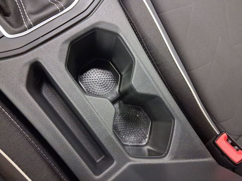 Used 2025 Volkswagen Jetta Sport image 24