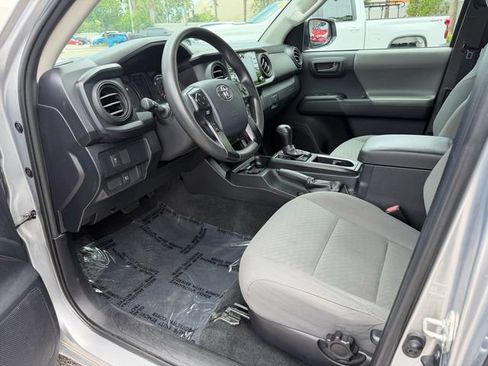Used 2020 Toyota Tacoma SR RWD image 11