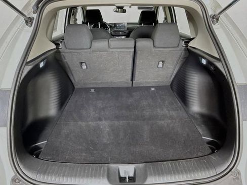 Used 2023 Honda HR-V LX image 31