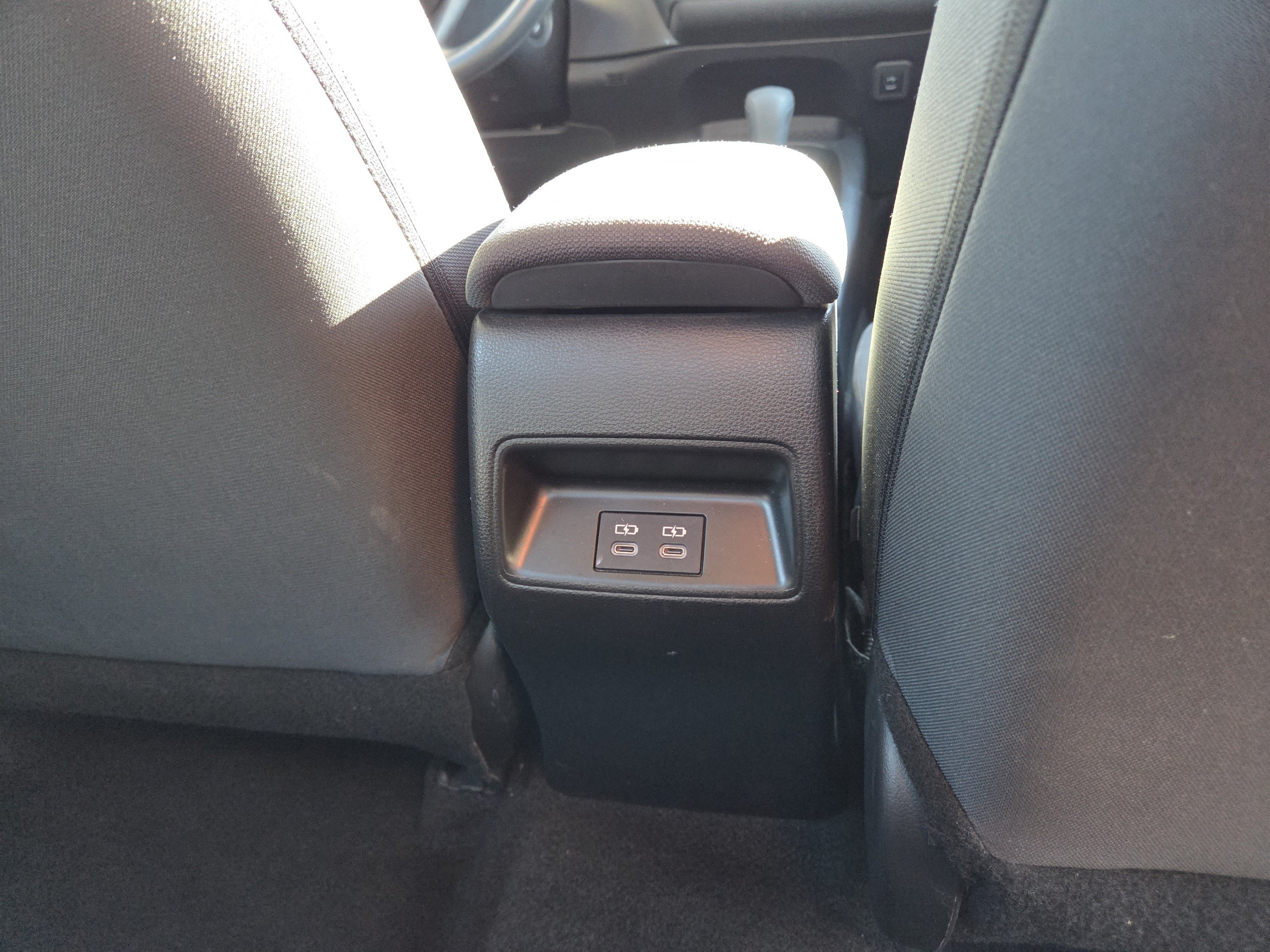 Used 2025 Toyota Corolla LE FWD image 25