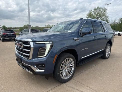 New 2026 GMC Yukon Elevation AWD/4WD image 7