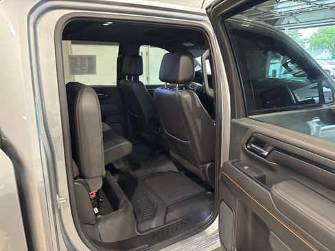 Used 2024 GMC Sierra 3500 AT4 w/ Technology Package AWD/4WD image 16