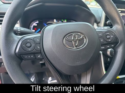 Used 2024 Toyota RAV4 XLE image 20
