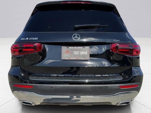Used 2025 Mercedes-Benz GLB 250 image 15