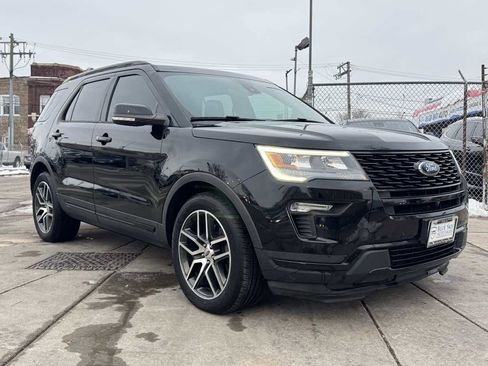 Used 2018 Ford Explorer Sport w/ Equipment Group 401A image 3