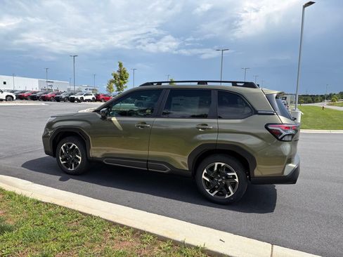 New 2026 Subaru Forester Limited AWD/4WD image 5