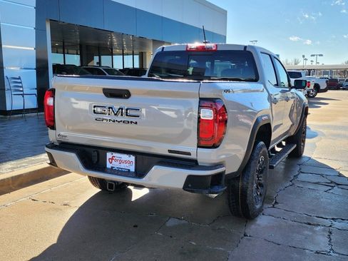 New 2026 GMC Canyon Elevation w/ Convenience Package image 4