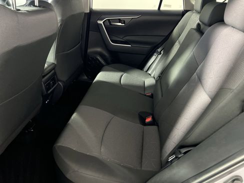 Used 2025 Toyota RAV4 XLE image 25