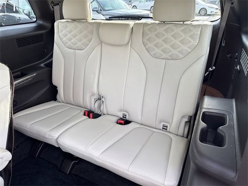 Used 2020 Hyundai Palisade Limited image 23