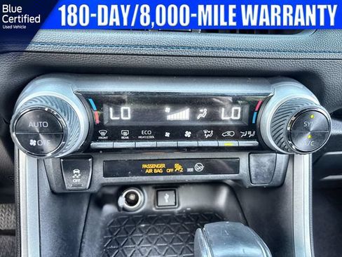 Used 2022 Toyota RAV4 SE AWD/4WD image 27
