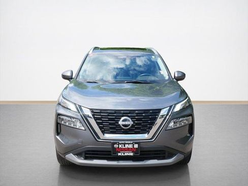 Certified 2023 Nissan Rogue SV w/ SV Premium B Package AWD/4WD image 8