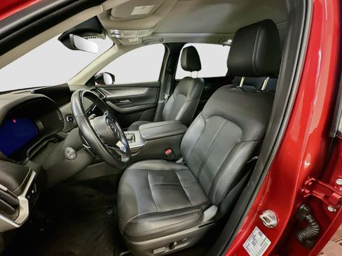 Used 2025 MAZDA CX-70 Plug-In Hybrid w/ Premium Pkg AWD/4WD image 13