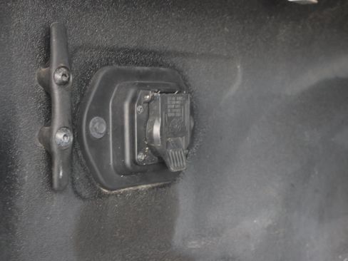 Used 2019 RAM 2500 Limited AWD/4WD image 35