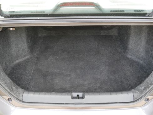Used 2019 Honda Civic LX image 18