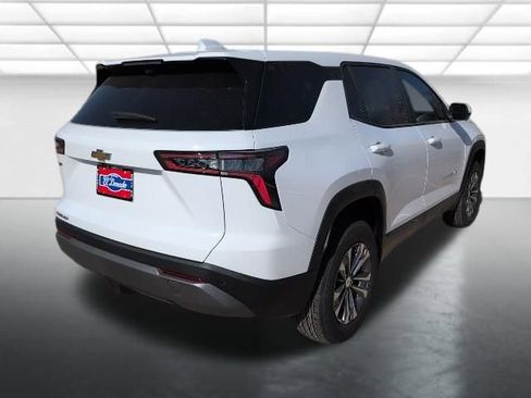 New 2026 Chevrolet Equinox LT w/ Safety and Technology Package FWD image 30