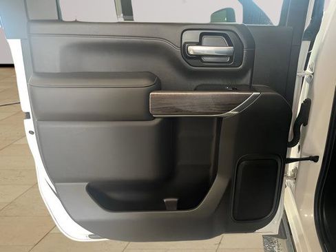 Used 2021 Chevrolet Silverado 2500 LTZ image 20